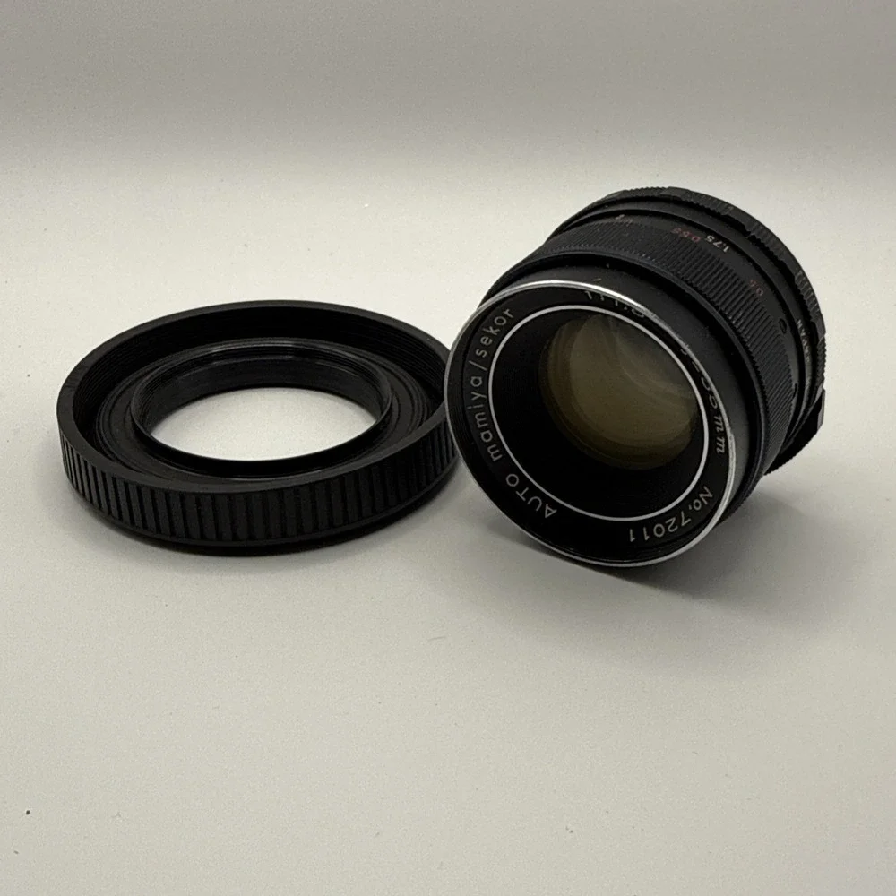 Auto Mamiya/Sekor SX 55 mm 1:1.8 Screw Mount Lens. Made In Japan. Lens Hood.
